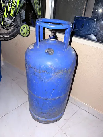 Urgent–Sale Blue Gas Cylinder