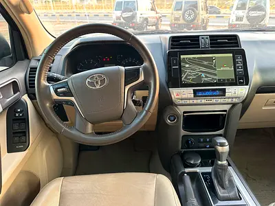 2023 Toyota PRADO — миниатюра 12