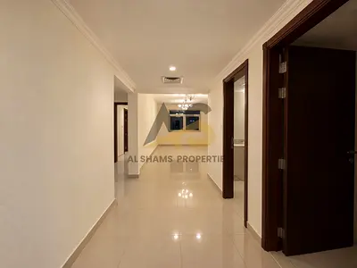 close to park | Gym | Parking | Maintenance free