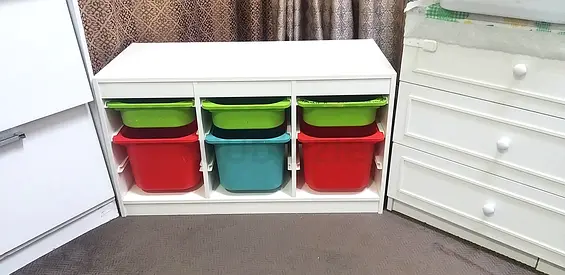 IKEA Trofast-style Toy Storage Unit with 6 Bins - White (Good Condition)