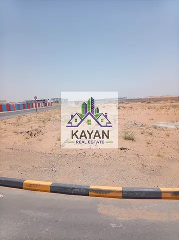 11,948 sq.ft investment land in UAQ, road access, ideal for warehouses & labour accommodation, 20 years.