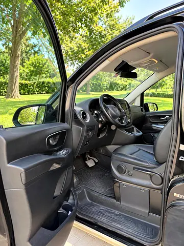 صورة 8 لـ 2020 Mercedes-BENZ VITO