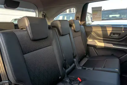 صورة 11 لـ 2025 Toyota VELOZ