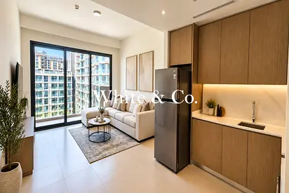 HIGH FLOOR | MALL VIEW | SPACIOUS LAYOUT