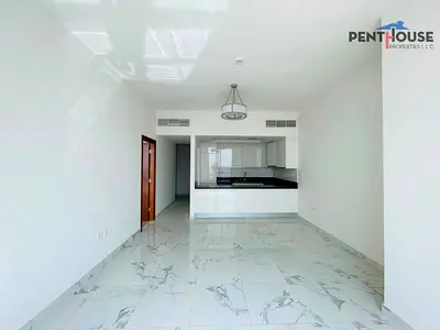 Canal view | High floor | Vacant