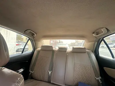 2008 Toyota YARIS 照片 6