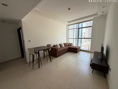 Stylish Furnished 1BR | Marina Living | Skyview Tower