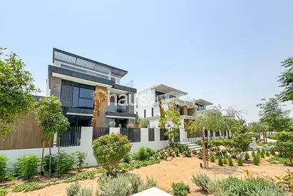 Single Row | Haven Type | Luxury Villa