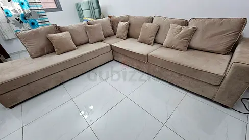 Beige L-shaped Corner Sofa - Comfortable 6-seater, Good Condition