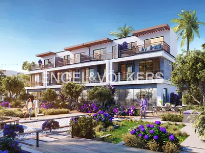Modern Living| Roof Terrace| Close to Malibu Beach