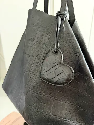 CH original bag pick up Abudhabi Al Shamkha south