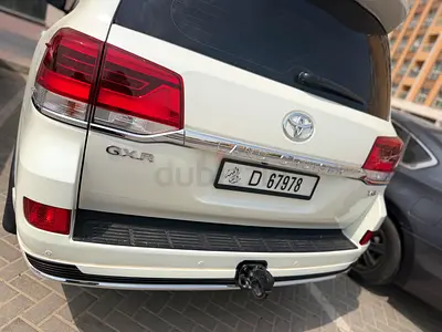 Toyota Land Cruiser GXR 2017 | V6| GCC Specs | Excellent Condition