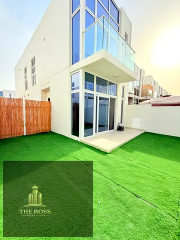 Spacious 3BED I Vacant I Available For Rent