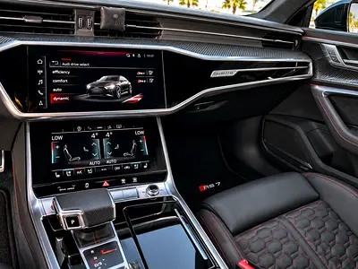 صورة 12 لـ 2022 AUDI RS7