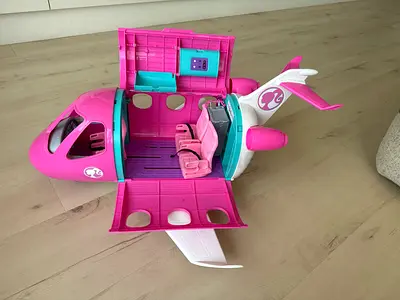 Barbie airplane