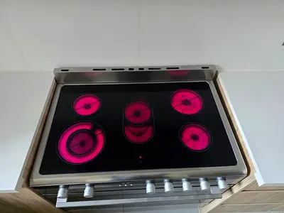 Siemens Freestanding Electric Ceramic cooker 90x60cm