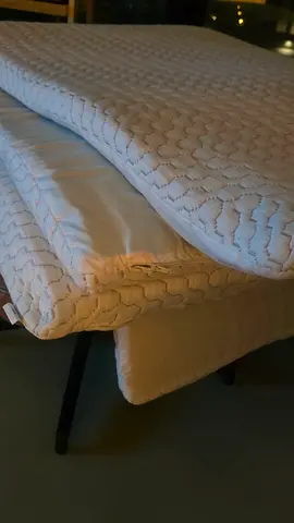 Queen size topper -
