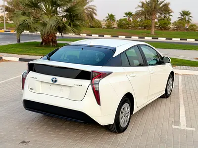 2017 Toyota PRIUS 照片 17