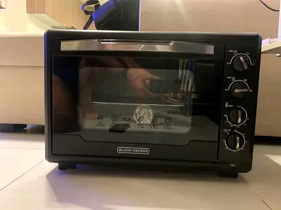 Black+Decker countertop electric oven - compact toaster oven
