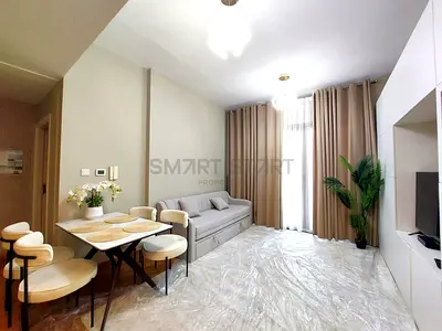 12 Cheques / Fully Furnished / Nice Layout