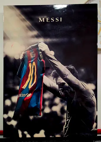 Lionel Messi Poster - Iconic Jersey Celebration (Framed/Print)