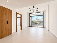 1Bhk For Family At Prime Location Only 75k in 4 to 6Payments