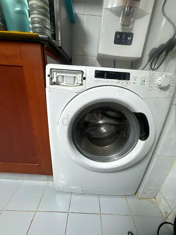 Candy washing machine