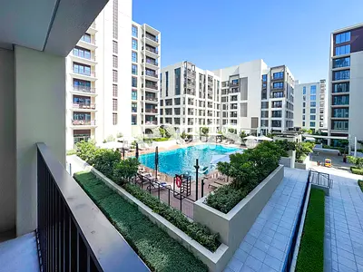 30 DAYS FREE | 12 CHEQUES OPTION | POOL VIEW