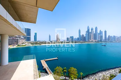 Luxury Waterfront Penthouse with Iconic Sea Views