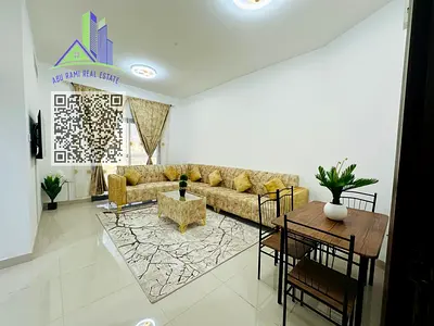 غرفة وصالة بفرش جديد بالكامل في النعيمية 1، حمامان وبلكونة وتكييف مركزي، بجانب المدرسة الباكستانية وقرب شارع الكويت، مع سهولة الوصول لدبي والشارقة.
