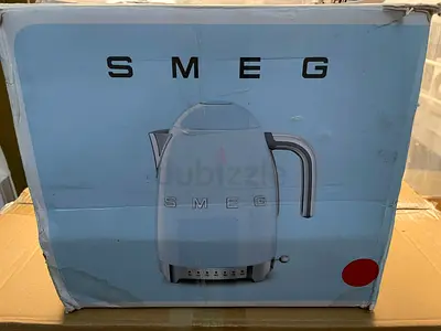 Smeg Kettle Red 1.7L Smeg KLF04RDEU