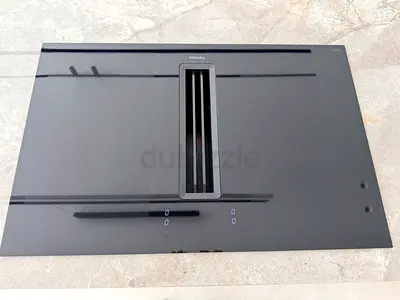 Miele latest model built-in induction hob with extractor 80cm
