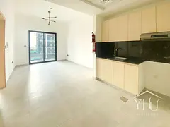Bright & Spacious | Open View | Multiple Cheques
