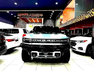 2024 GMC HUMMER 照片 2