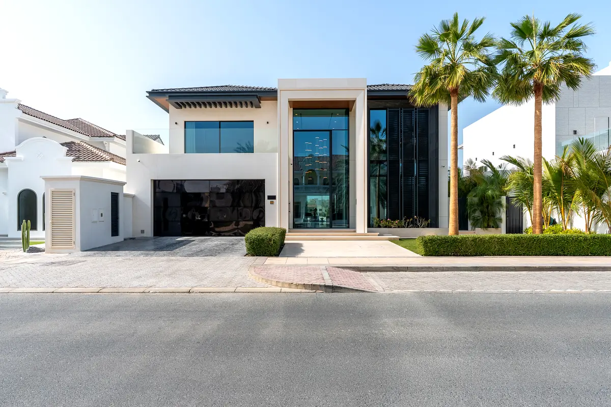 Upgraded and Extended Palm Jumeirah Home