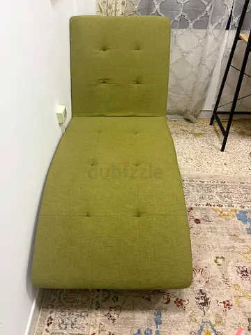 Chaise reading chair