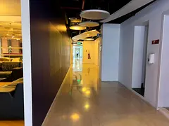 Warehouse with Fitted Offices | ICAD