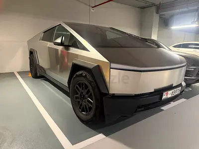 Tesla Cybertruck AWD 2024 - Dual Motor - Brand New Condition
