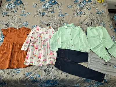 All for 30 AED only kids girls clothes for 3-5 years old dresses, jeans, costume, leggings Al barsha