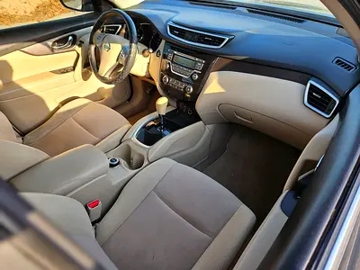 2015 Nissan X-TRAIL 照片 14