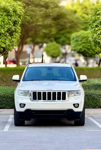 صورة 2 لـ 2011 JEEP GRAND CHEROKEE