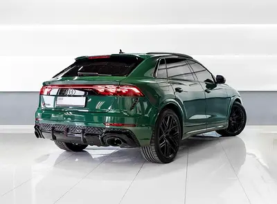 2025 AUDI RS Q8 photo 2