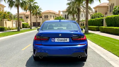 2021 BMW 3-SERIES — фото 4