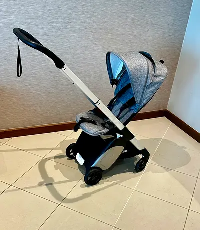 Ultra-Lightweight Bugaboo Ant Stroller 800AED
