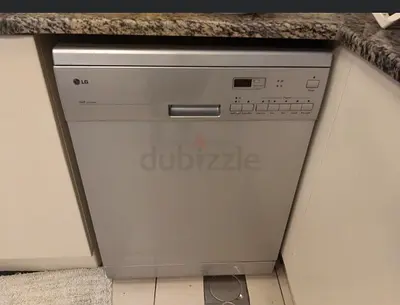 LG Silver Freestanding Dishwasher