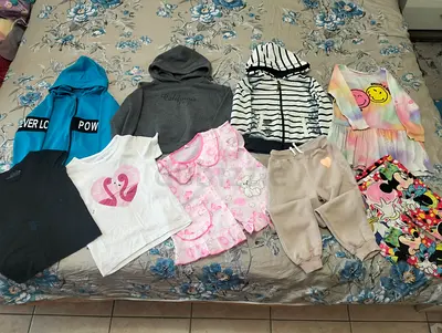 All for 40 aed kids clothes for age 3-5 year old Location pick up Al barsha 1