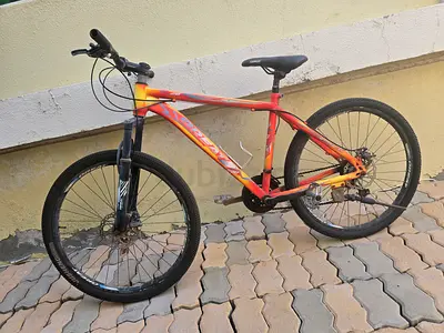 26" Mountain Bike - Used Trek-Style Frame, Front Suspension