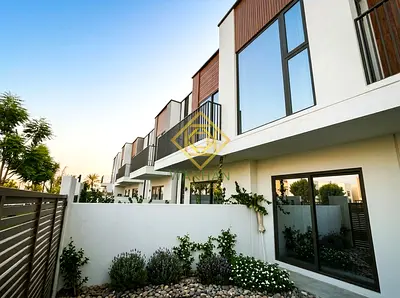 Spacious 3BR + Maid's | Vacant | Single Row