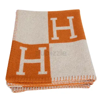 Hermes Avalon Throw Blanket