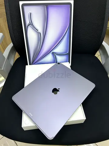 iPad Air M4 13-inch 128GB Excellent Condition WiFi- Cellular With Warranty